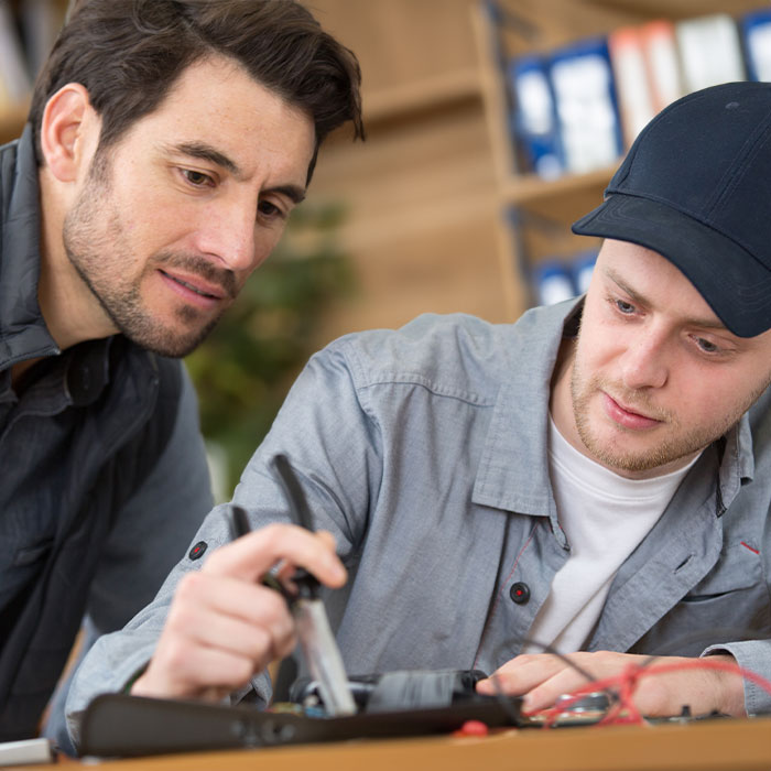 Effective Strategies for Finding and Securing a Blue Collar Job StandBy Personnel